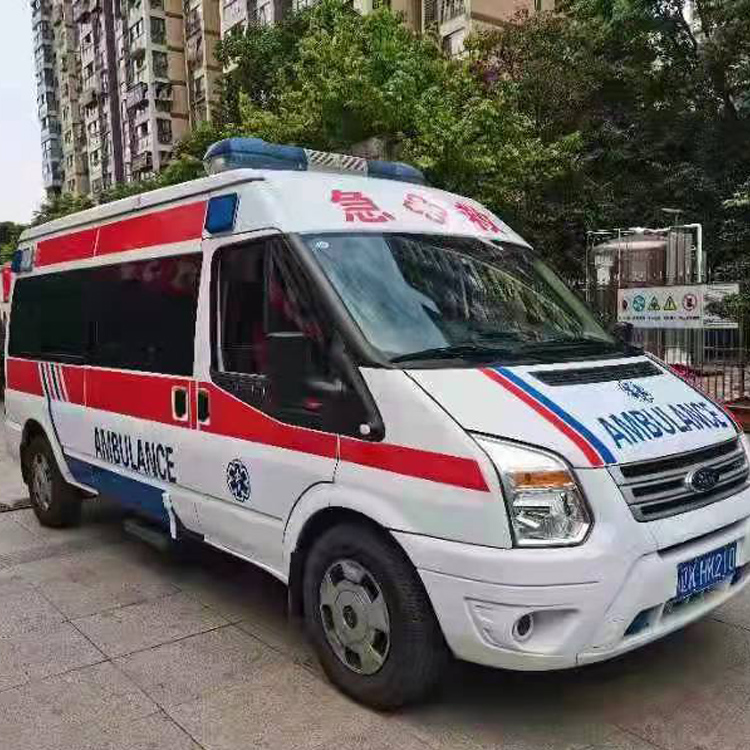 榆社长途救护车护送病人返乡